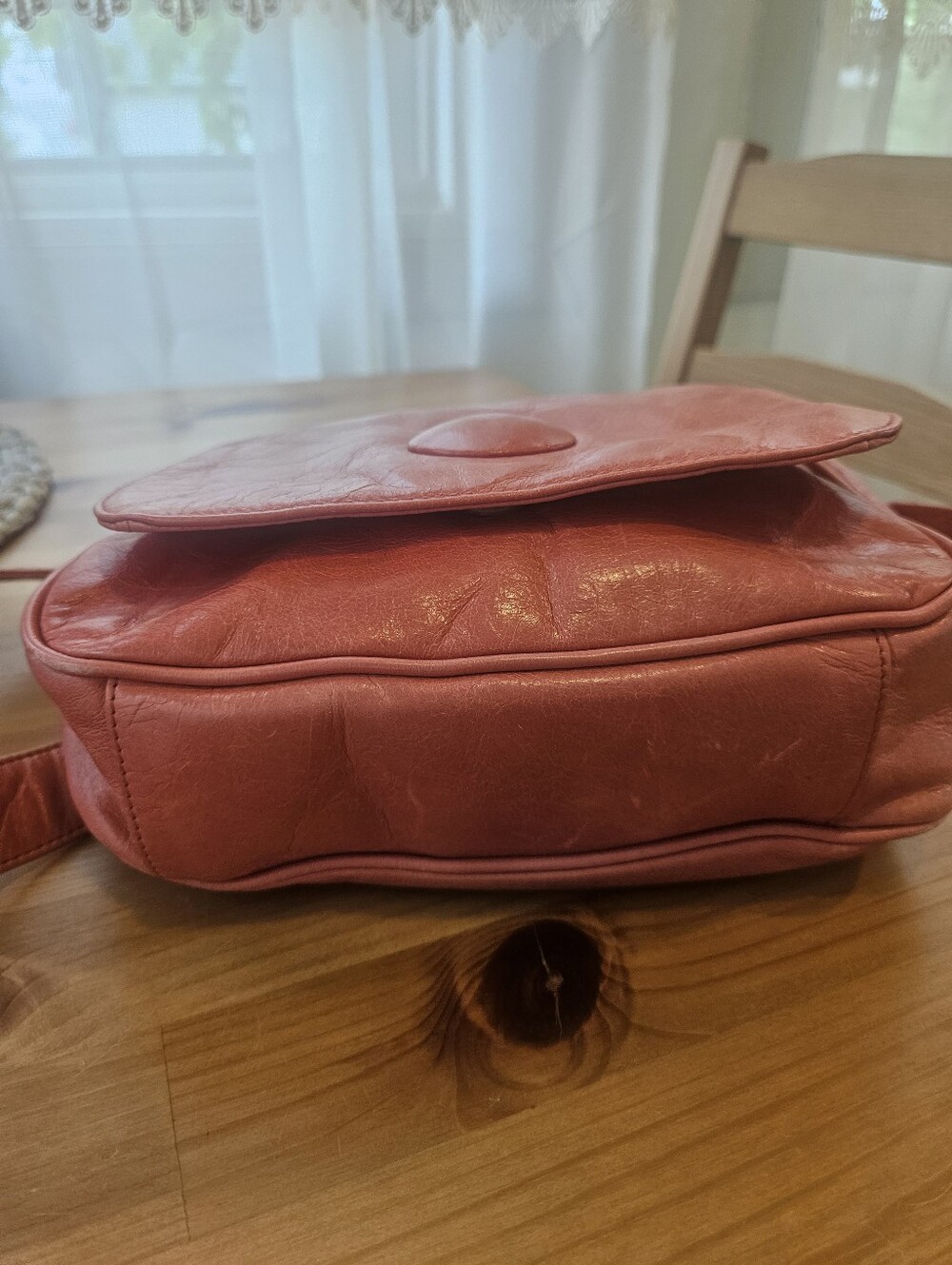 Vintage Pink Hobo International leather handbag - Picture 5 of 15